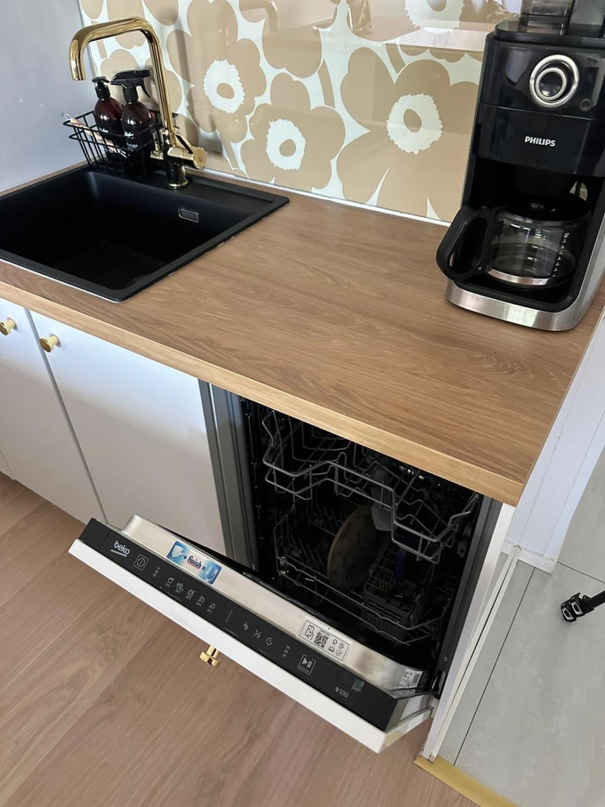Apartment Korkalonkatu Рованиеми Екстериор снимка
